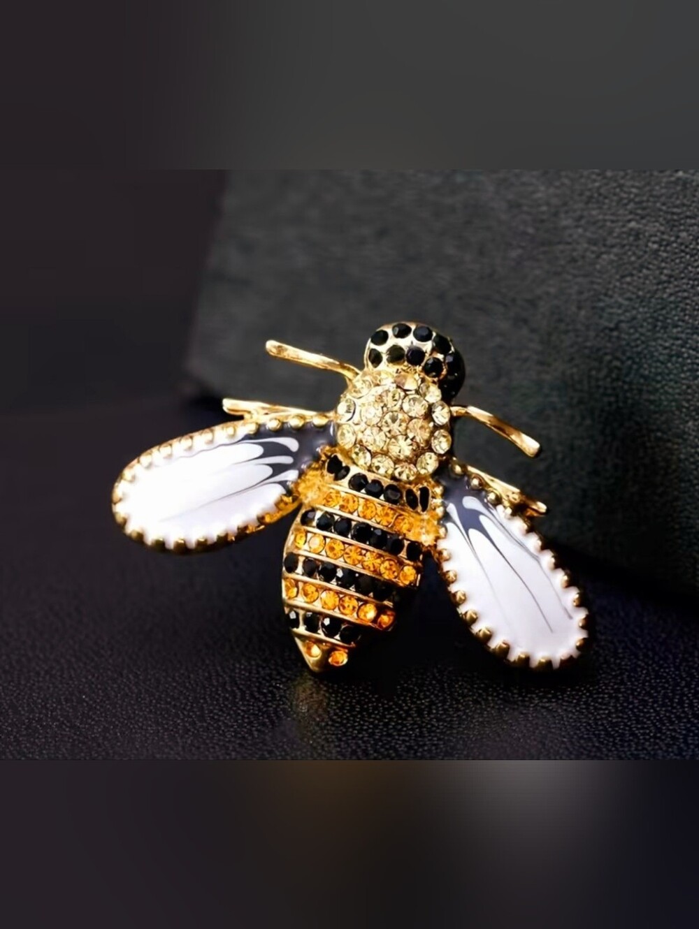 Gold Bee Brooch with White Enamel Wings - Picture 4 of 4